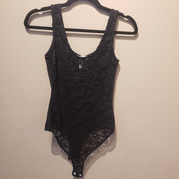 Ambiance Apparel Lace Tank Body Suit Black Size S - Picture 3 of 4